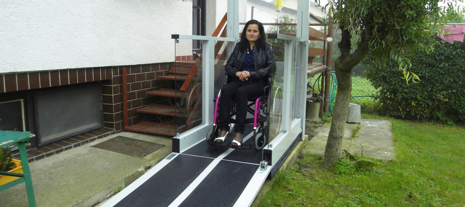 Zdvihácie zariadenie pre imobilných